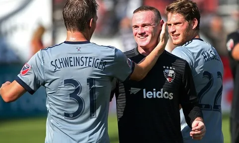 Rooney lên tiếng hé lộ 'cơn ác mộng' về 1 đồng đội cũ và Lampard