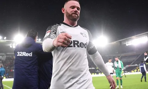 'Giống những năm cuối ở Man Utd, cậu ta vẫn đảm nhận vai trò đó'