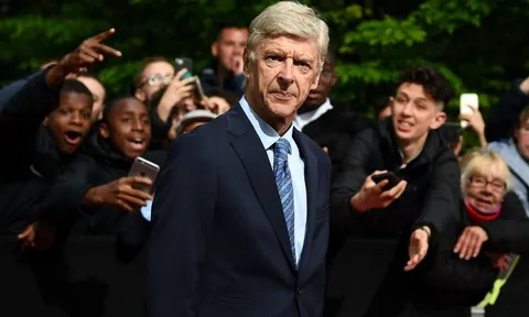Wenger sắp trở lại, nhưng không phải HLV