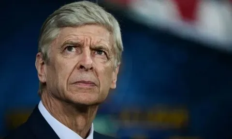 CHOÁNG! Wenger đề xuất ý tưởng chấn động, sếp tổng lập tức bác bỏ
