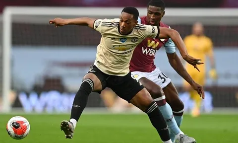 Martial 'giận lẫy' khi bị thay ra, Solskjaer lập tức phá vỡ im lặng