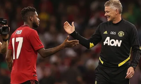 Tại sao suất đá chính tại Man Utd không quá khó với Fred?