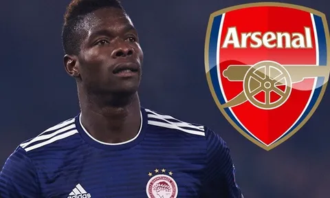 Quên Koscielny đi, Arsenal sẽ vá hàng thủ với 'quái thú' 10 triệu bảng
