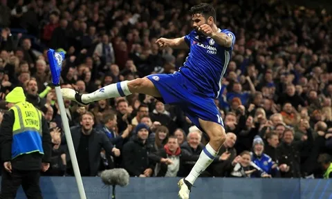 Willian: "Cậu ấy thật sự khó chịu, gây ra hỗn loạn"