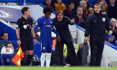 Willian tiết lộ lý do vì sao Conte bị sa thải khỏi Chelsea