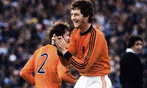 World Cup 1978: Bất lực trước Hà Lan, tuyển thủ Ý cố gắng mua chuộc đối thủ ngay trên sân