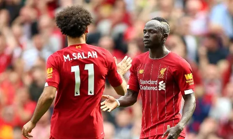 Xếp hạng 11 cầu thủ chạy cánh Liverpool chiêu mộ từ năm 2010: Thảm họa và huyền thoại