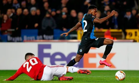XONG! Club Brugge nhận 2 cú sốc trước trận tái đấu Man Utd