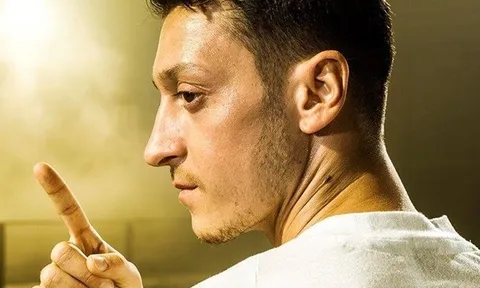 XONG! Ozil nói lời thật lòng về Arsenal, công khai 2 CLB không gia nhập