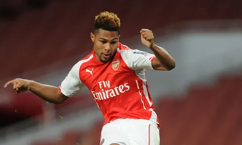 XONG! Rõ lý do Arsenal bán đứt Gnabry - kẻ hủy diệt Tottenham