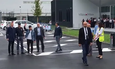 XONG! 'Sao thất sủng' Man United đã đến Milan