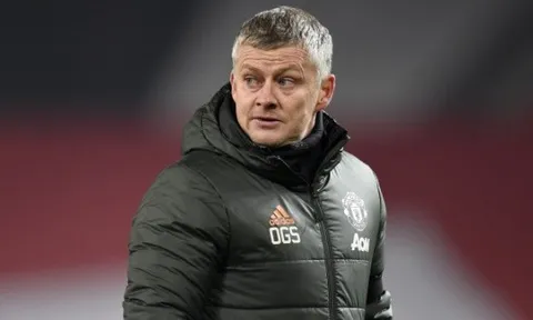 XONG! Solskjaer lên tiếng, 'kẻ thất sủng' ở lại Man Utd