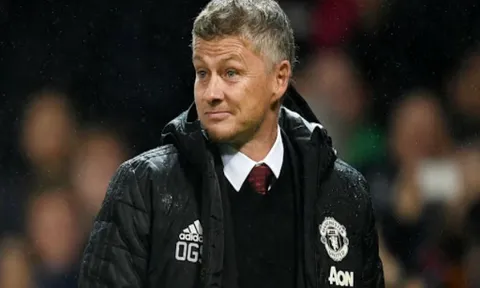 XONG! Solskjaer xác nhận, Man United chia tay tiền vệ người Anh
