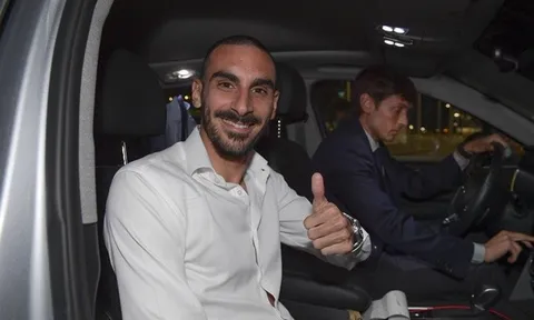 XONG! 'Tàn dư' của Sarri rời Chelsea, tươi rói khi hồi hương thi đấu