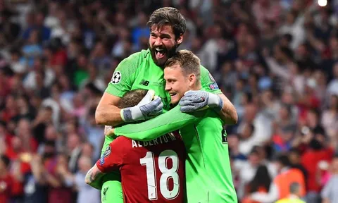 XONG! Thua Man City, Liverpool bán sao cho 'kẻ hủy diệt' CLB Công Phượng