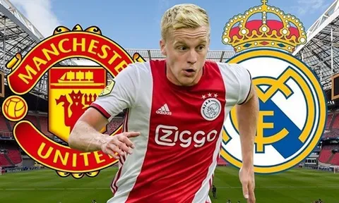 XONG! Van der Sar phá vỡ im lặng, Man Utd thừa cơ đột kích Real