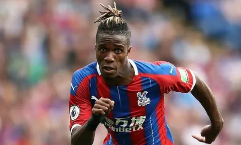 Zaha: "Dù điều gì xảy ra, tôi vẫn yêu đội bóng này"