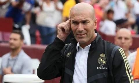Zidane, đừng để phía trước là vực thẳm!