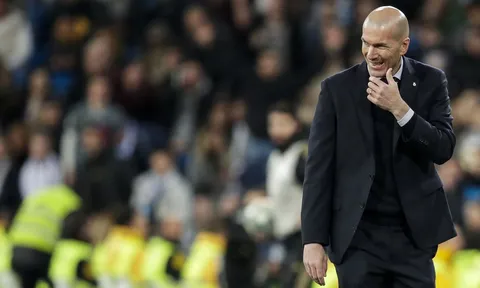 Zidane nhận tin cực sốc, Real "run rẩy" đấu Man City