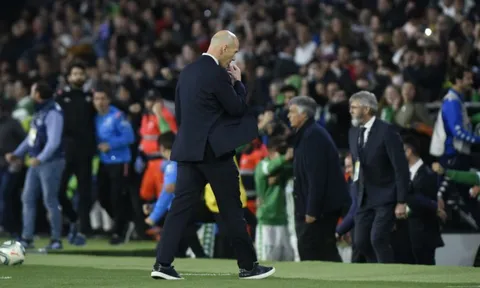 Zidane và "tứ khó" cần lời giải tại Real lúc này
