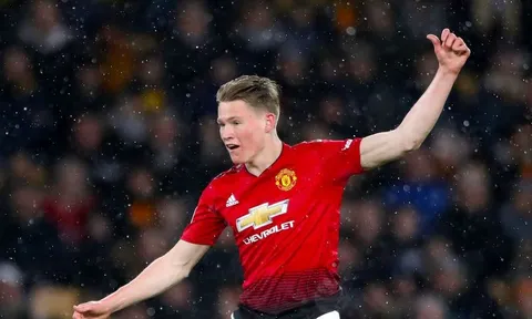 Đau đầu dự đoán đội hình ra sân của Man Utd