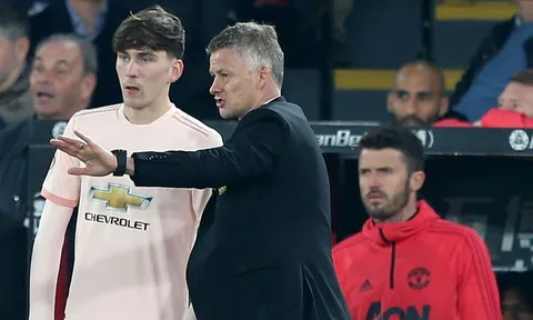 HLV Solskjaer: "So sánh Garner với Carrick là điều không công bằng"