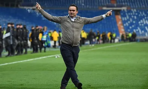 Marc Overmars muốn quay trở lại mái nhà xưa