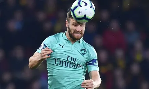 Bị ghẻ lạnh, 'cái gai trong mắt fan Arsenal' phán câu xanh rờn