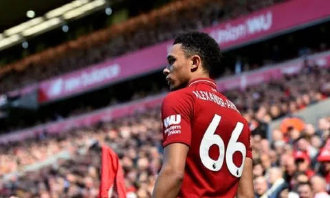 Ở Liverpool, người phụ nữ này đang nâng đỡ cả thế hệ kế tiếp