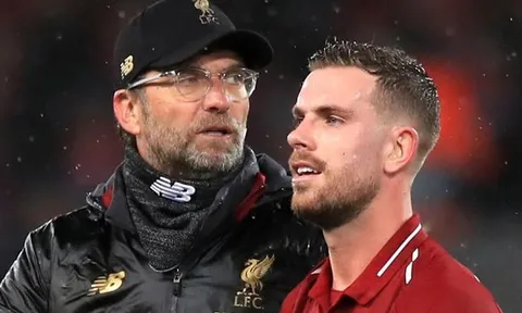 Đánh bại Porto, HLV Klopp nói lời xin lỗi Henderson