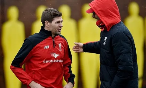 Gerrard: "Tôi và Klopp nói chuyện 90 phút"