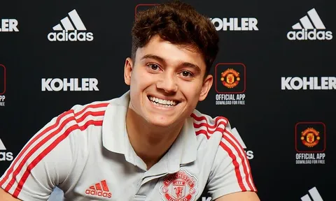 Sau James, bao nhiêu tân binh nữa sẽ được Man Utd chiêu mộ?