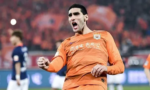Fellaini ghi bàn ngay trận ra mắt Sơn Đông Lỗ Năng