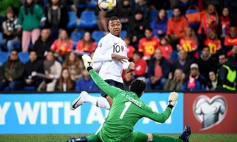 Kylian Mbappe 'mở động cơ', Pháp đè bẹp Andorra ngay trên sân khách