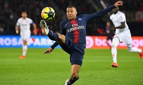 Top 10 cầu thủ giá trị nhất thế giới: CR7 bật bãi, "Messi Ai Cập" vượt mặt bản gốc