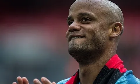 Vincent Kompany – Người phủ sắc xanh cho thành Manchester