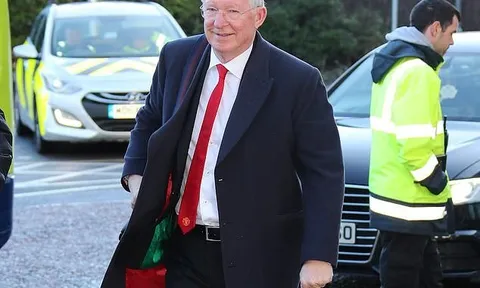 Sir Alex và David Gill theo chân Man Utd đến Pháp, Quỷ đỏ tự tin ngược dòng