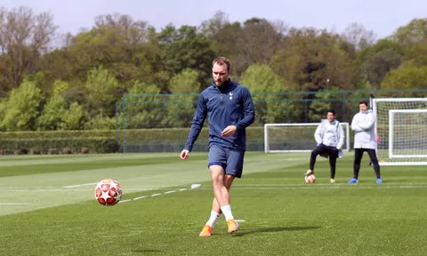 Tottenham tập trung cao độ, chỉ riêng cầu thủ này được Pochettino cho "giáo án đặc biệt"