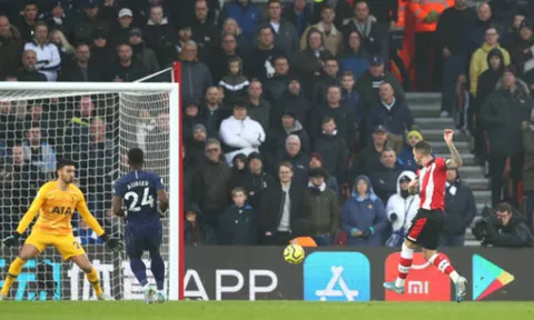 Sai lầm đáng trách, Mourinho có thất bại đầu tiên năm 2020 cùng Tottenham