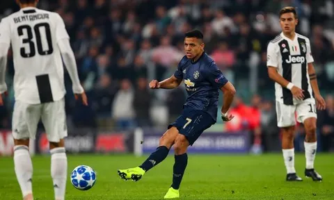 Tìm đối tác hoàn hảo cho Ronaldo, Juve đánh cược với 'nỗi đau' M.U
