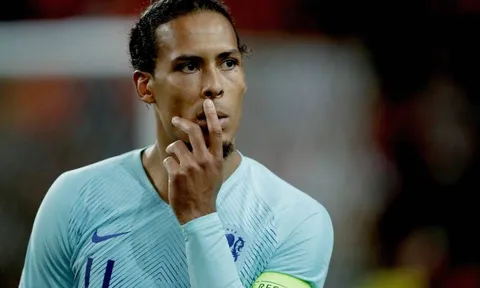 10 ứng cử viên hàng đầu cho danh hiệu Ballon d'Or: 1 thủ môn góp mặt, Ronaldo ngoài top 3