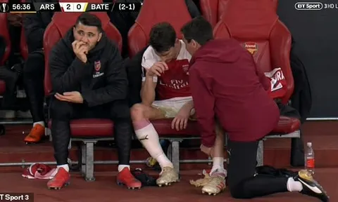 NÓNG: Arsenal tiếp tục bị ám ảnh với tổn thất ở hàng phòng ngự