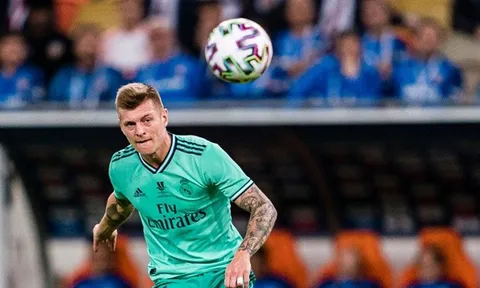 Kroos lập siêu phẩm phạt góc, Real Madrid tiến vào chung kết Siêu cúp Tây Ban Nha