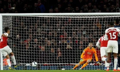 Người trong cuộc lên tiếng, đã rõ viễn cảnh Bayern theo đuổi "ngọc thô" của Real