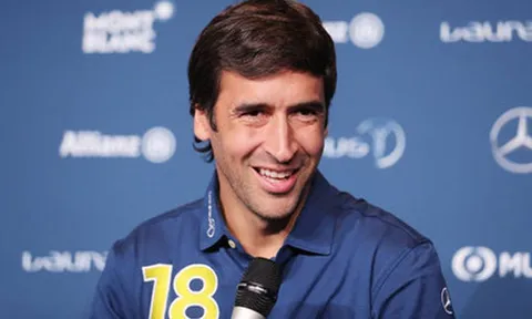 Xong! Real Madrid sa thải HLV, thăng chức cho "chúa nhẫn" Raul