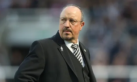 Trước màn hội ngộ, Benitez ấm ức đội bóng cũ vì một điều