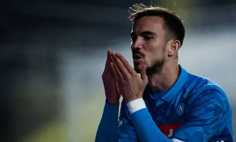 Quyết giật "ngôi sao 30 triệu" từ tay Napoli, Real nhận cú phản đòn cực mạnh