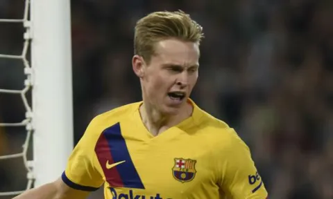 Thắng trận, De Jong lên tiếng đòi lại công bằng cho Messi