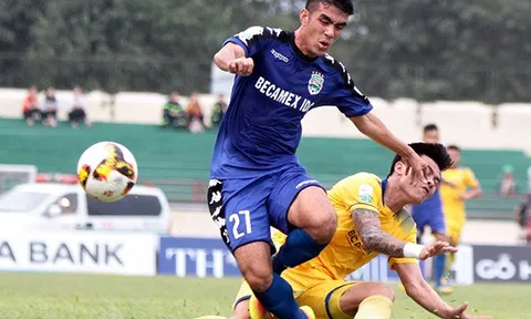 16h30 ngày 07/03, SLNA vs B.Bình Dương: Long tranh, Hổ đấu