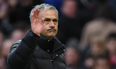 Xong! Mourinho ấn định thời điểm tái xuất
